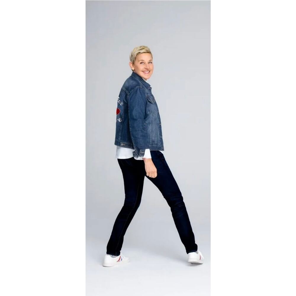 Ellen DeGeneres EV1 All For Love Denim Jean Jacket Heart Pockets Size L